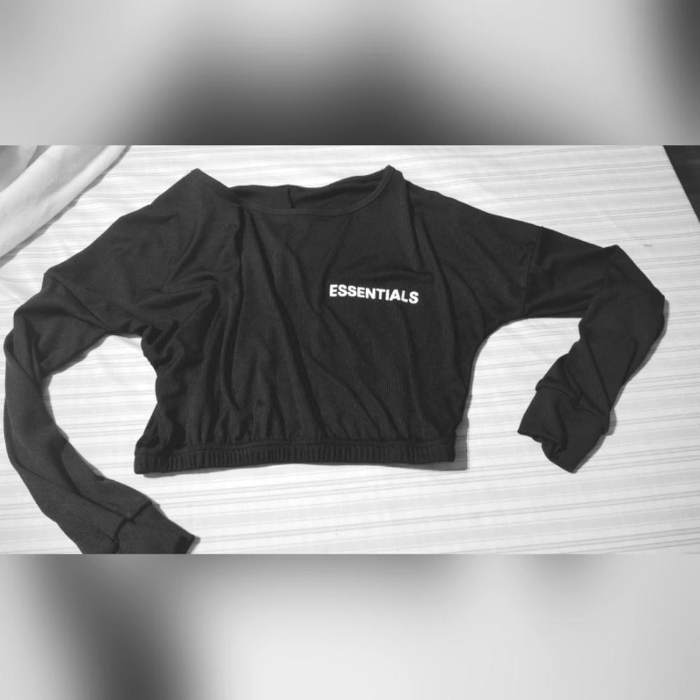 Woman's essential crop